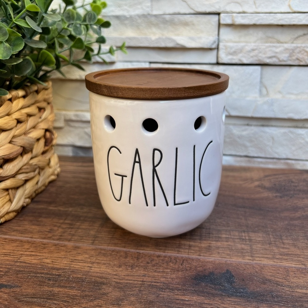 🆕 Rae Dunn | “GARLIC” 🧄 Cellar!